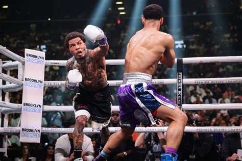 Davis stays undefeated with TKO of Romero .